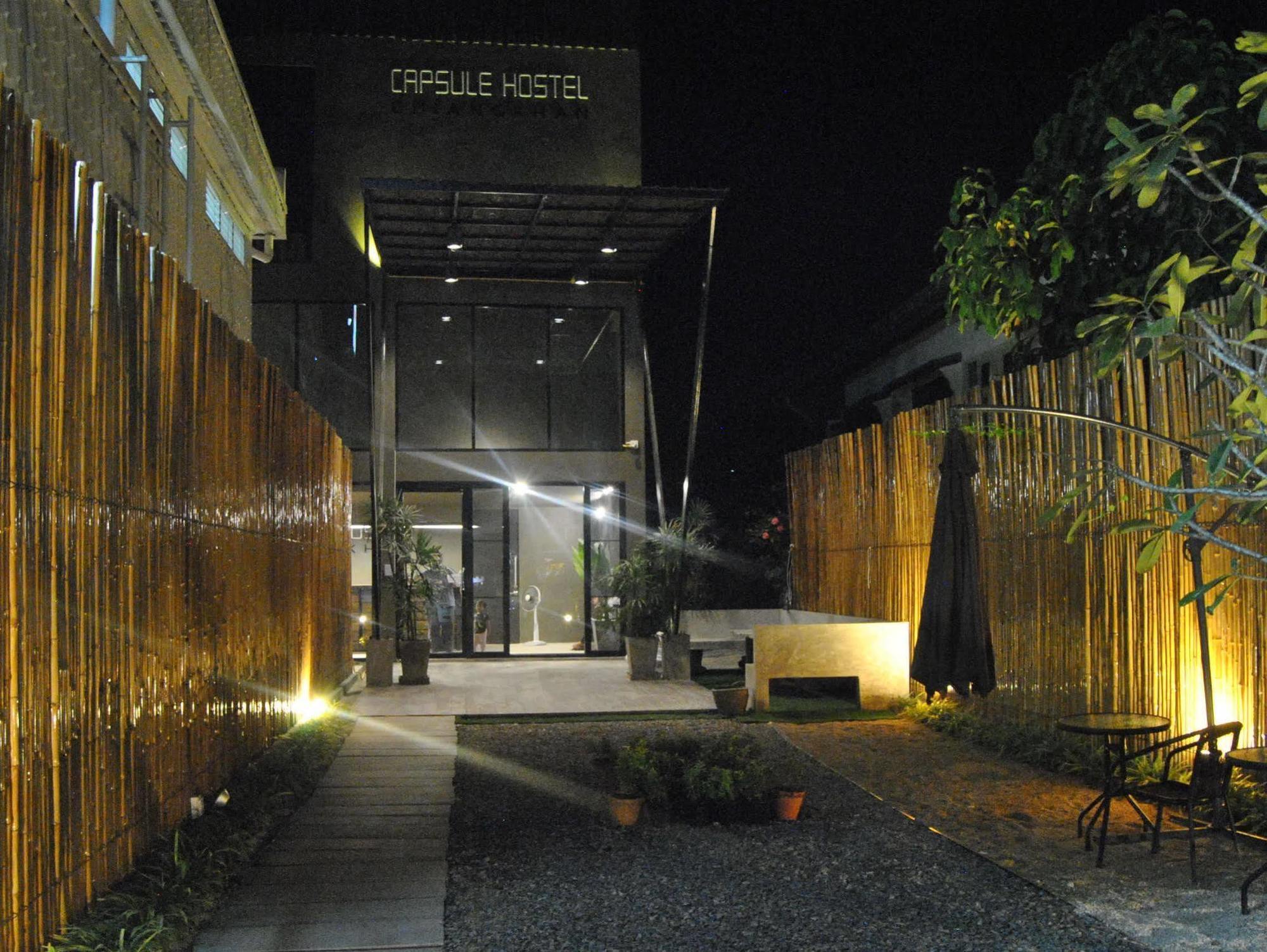 Capsule Hostel Chiangkhan Csiangkham Kültér fotó